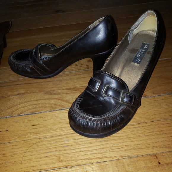 Heels - Picture 1 of 1